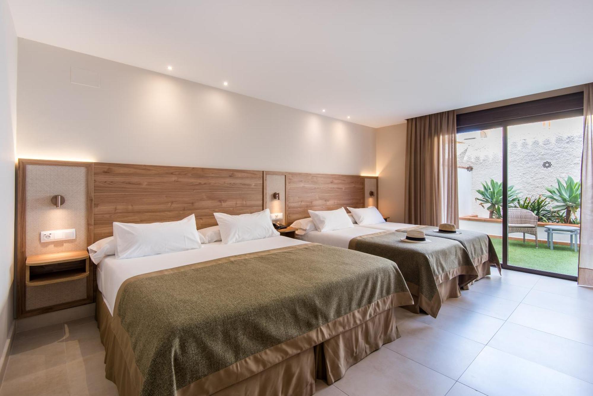 Hotel Tarik Torremolinos Exterior photo