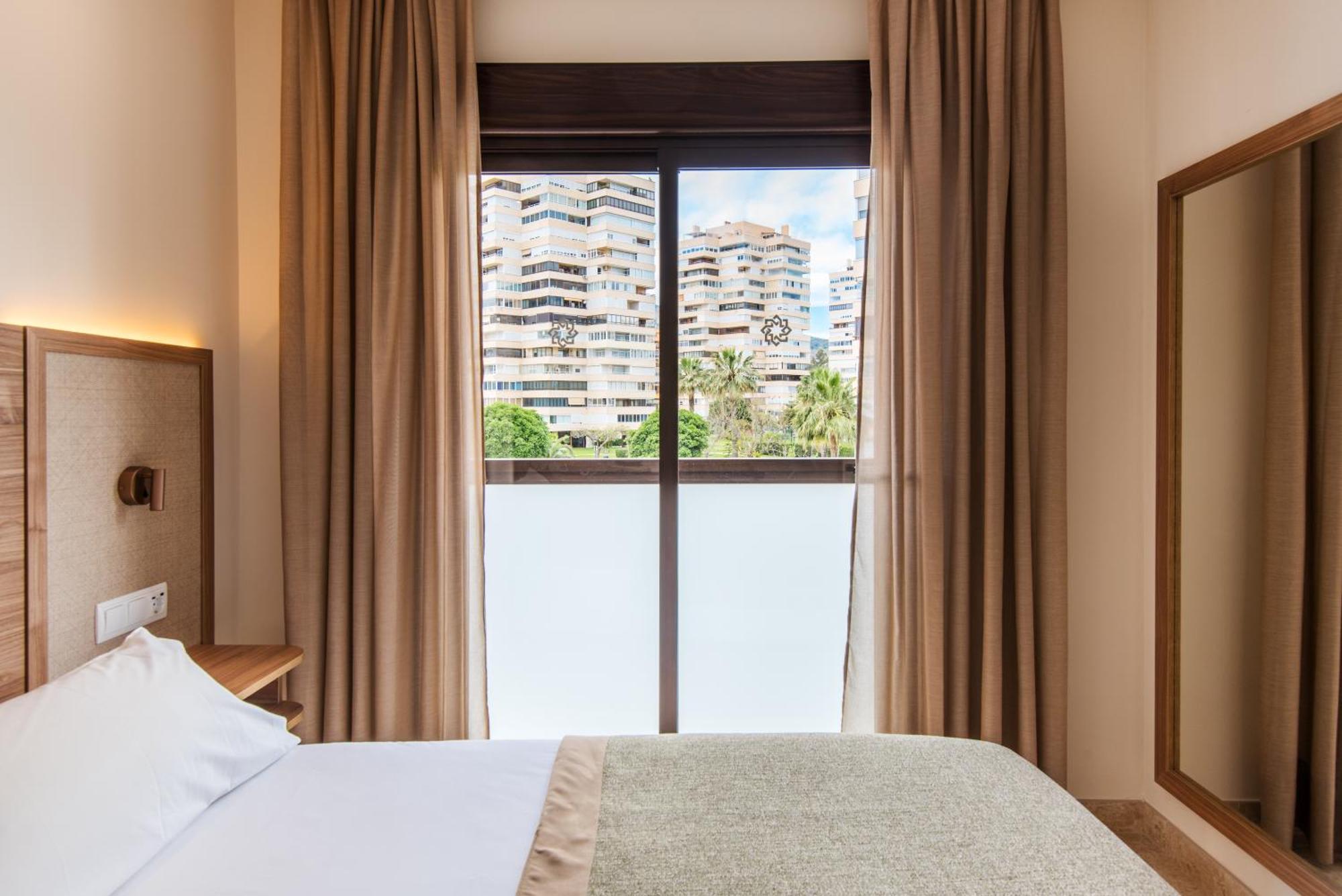 Hotel Tarik Torremolinos Exterior photo